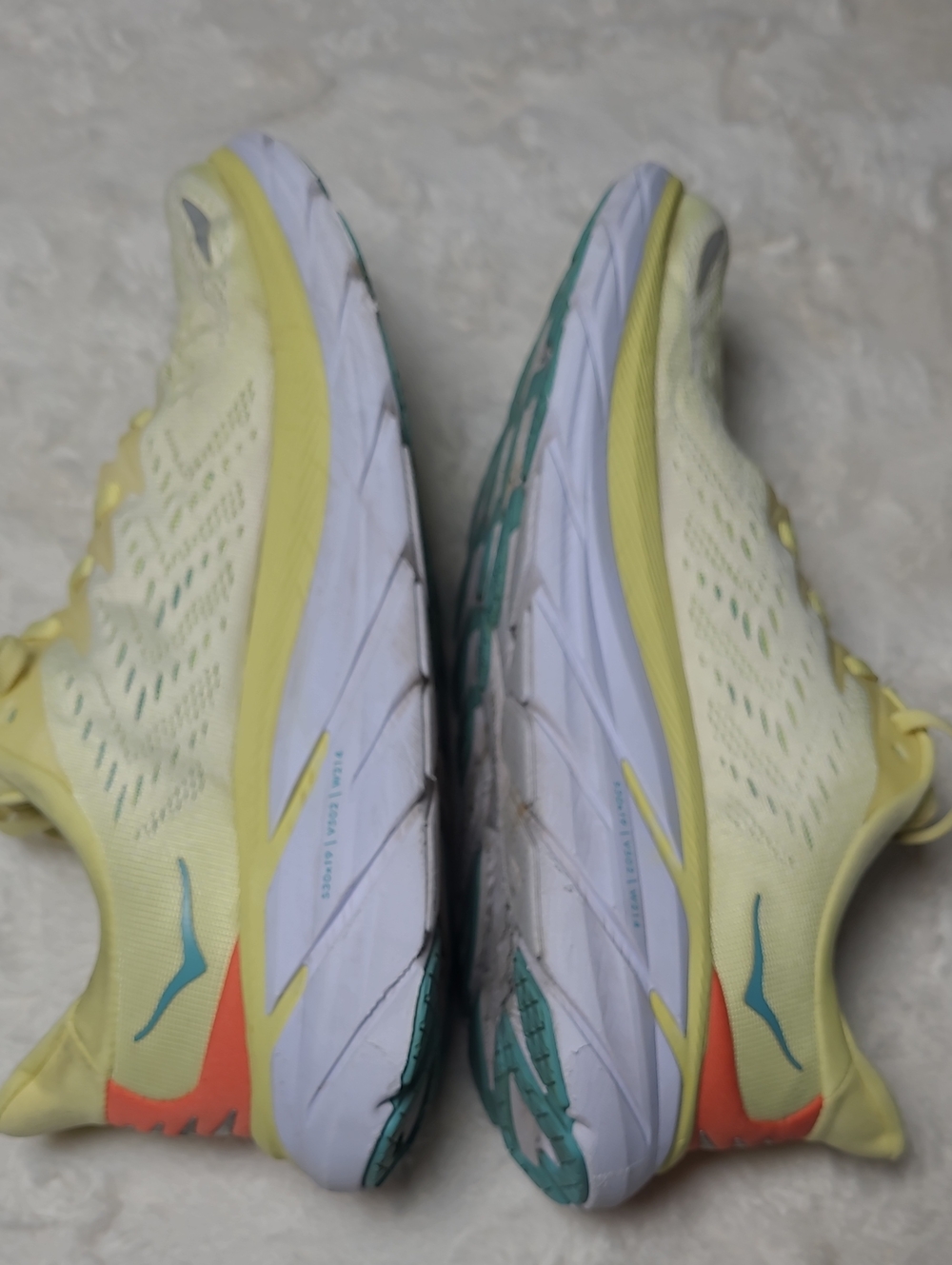 Hoka Clifton 8 Women's Yellow Shoes with Aqua and Coral Accents Size 9 1119394 - Picture 6 of 9